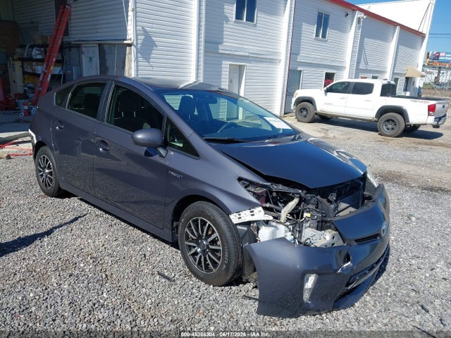 2015 TOYOTA PRIUS TWO
