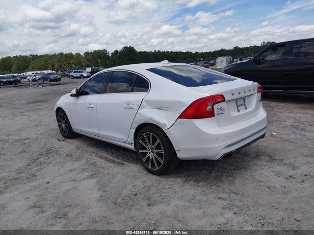 صورة 3 لـ 2018 Volvo S60 INSCRIPTION T5