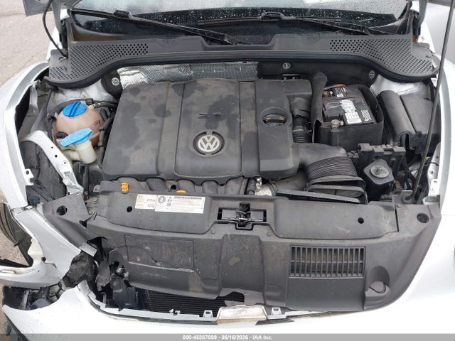 2012 Volkswagen BEETLE 2.5L 照片 10