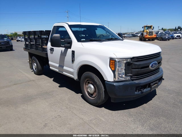 صورة 1 لـ 2017 FORD F-250 XL