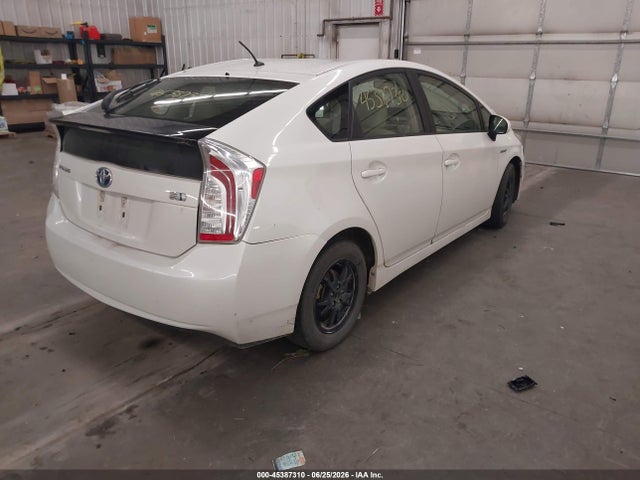 2012 Toyota PRIUS TWO — фото 4