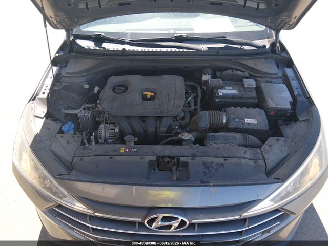 2019 Hyundai ELANTRA SE 照片 10