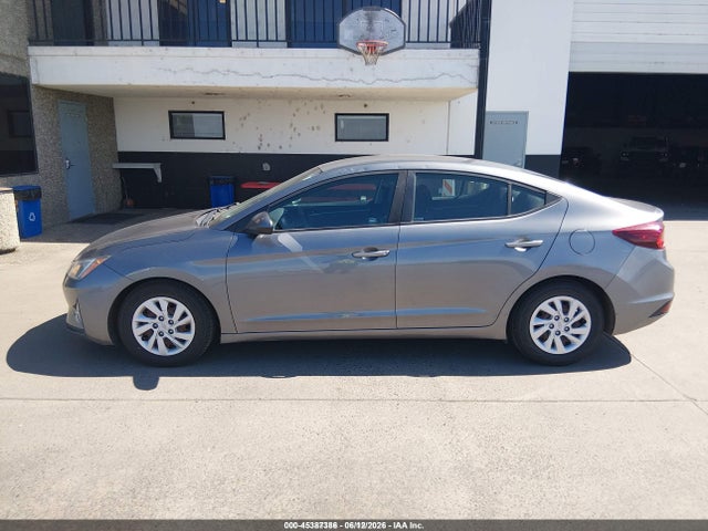 2019 Hyundai ELANTRA SE thumbnail 16
