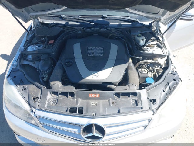 2010 Mercedes-BENZ C 300 LUXURY/SPORT — фото 10