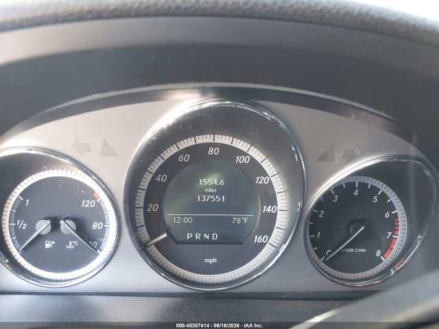2010 Mercedes-BENZ C 300 LUXURY/SPORT — фото 7