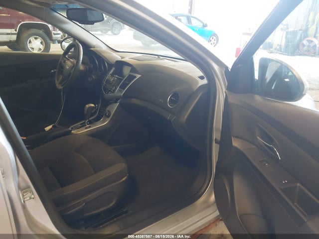 2016 Chevrolet CRUZE LIMITED 1LT AUTO — фото 5