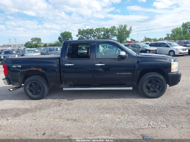 2011 Chevrolet SILVERADO 1500 LT — миниатюра 13