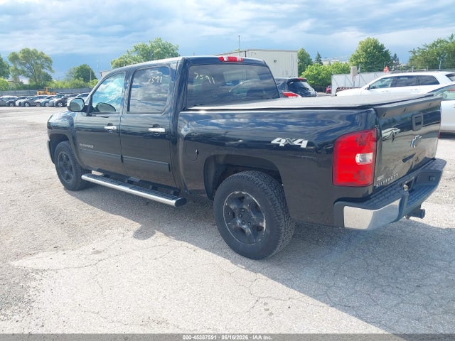 2011 Chevrolet SILVERADO 1500 LT 照片 3