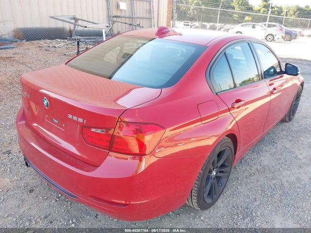 صورة 4 لـ 2015 BMW 328I XDRIVE