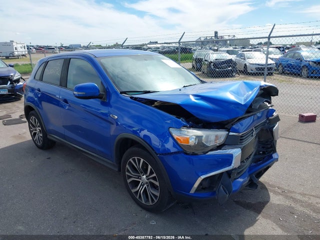 2016 MITSUBISHI OUT 2.0 ES