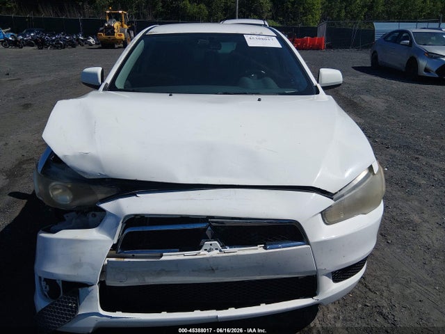 2013 Mitsubishi LANCER ES thumbnail 12