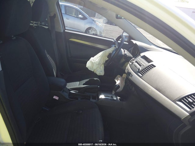 صورة 5 لـ 2013 Mitsubishi LANCER ES