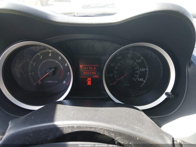 صورة 7 لـ 2013 Mitsubishi LANCER ES