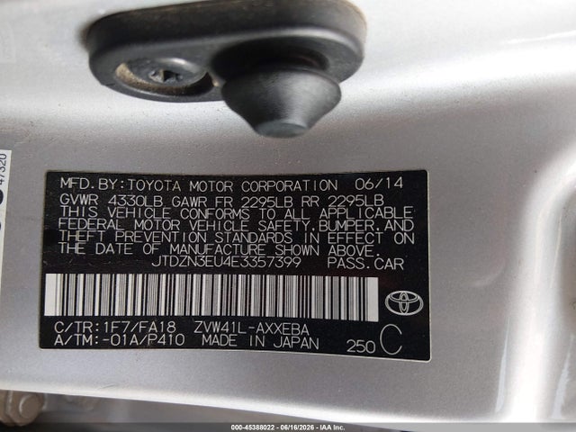2014 Toyota PRIUS V THREE photo 9