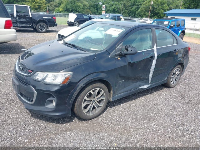 2018 Chevrolet SONIC LT AUTO — фото 2