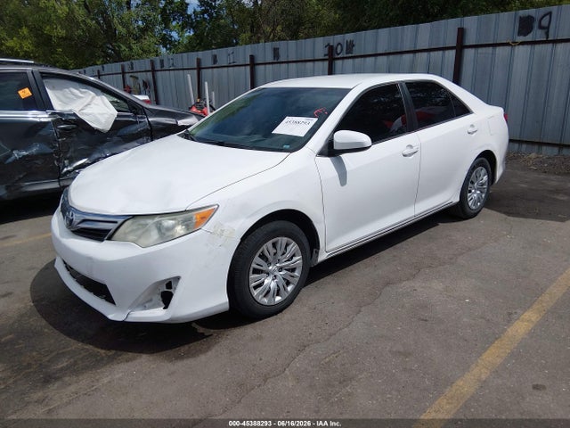 صورة 2 لـ 2012 Toyota CAMRY LE