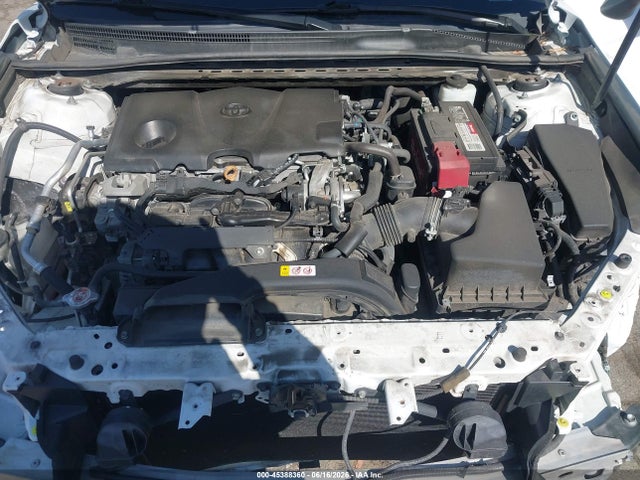 صورة 10 لـ 2019 Toyota CAMRY LE