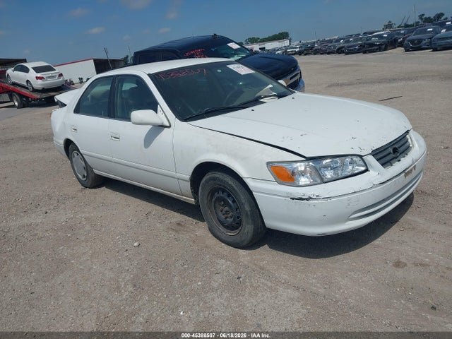 2000 TOYOTA CAMRY CE