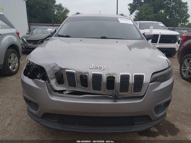 2019 JEEP CHEROKEE LATITUDE FWD 12