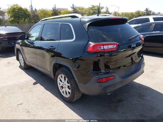 2018 JEEP CHEROKEE LATITUDE PLUS FWD 3