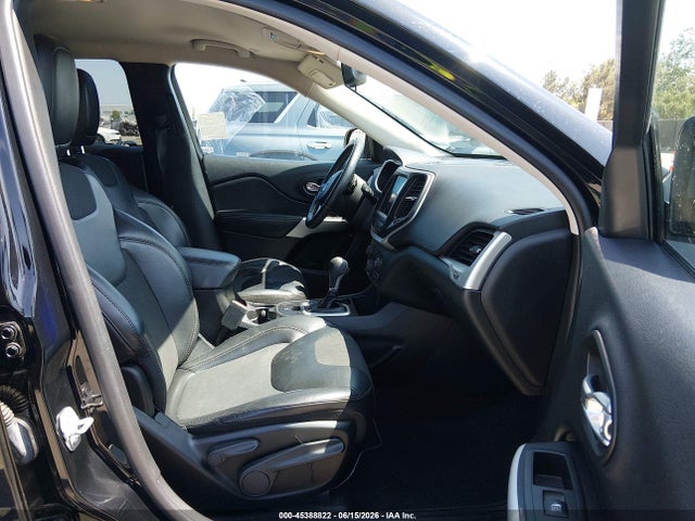 2018 JEEP CHEROKEE LATITUDE PLUS FWD 5