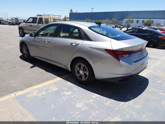 2021 Hyundai ELANTRA SE photo 3