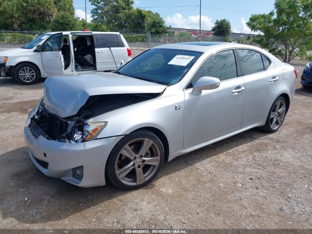 2011 Lexus IS 250 — фото 2