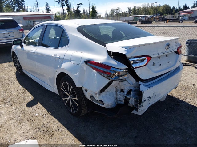2018 Toyota CAMRY SE 照片 3