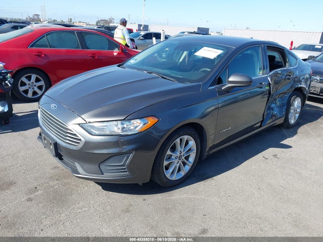 2019 FORD FUSION HYBRID SE photo 2