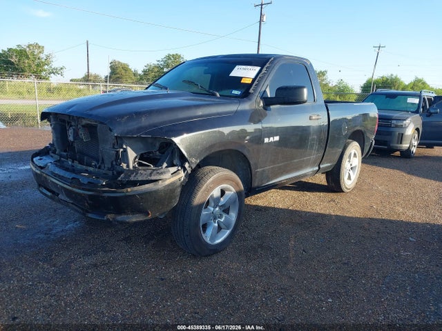 2009 Dodge RAM 1500 ST photo 2
