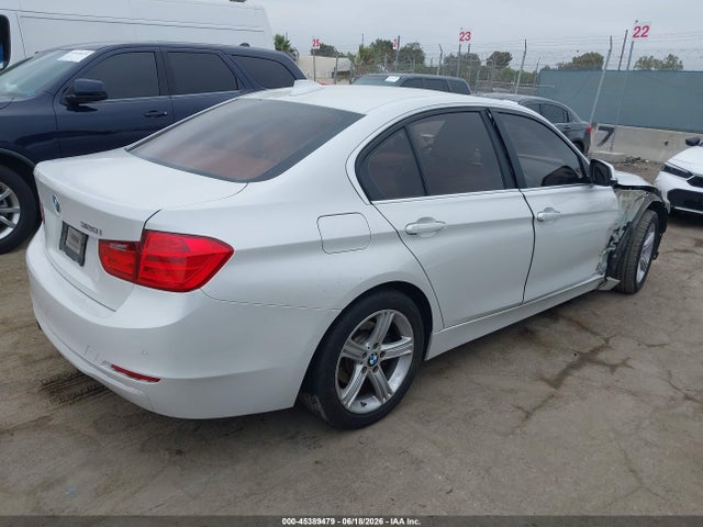 صورة 4 لـ 2015 BMW 328I