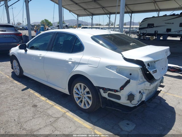 صورة 3 لـ 2024 Toyota CAMRY LE