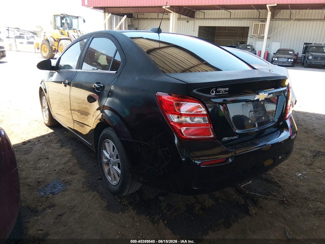 صورة 3 لـ 2017 Chevrolet SONIC LT AUTO