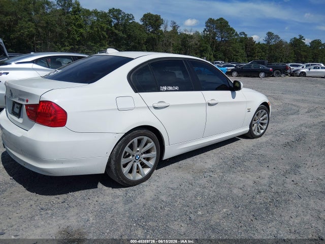 صورة 4 لـ 2011 BMW 328I XDRIVE