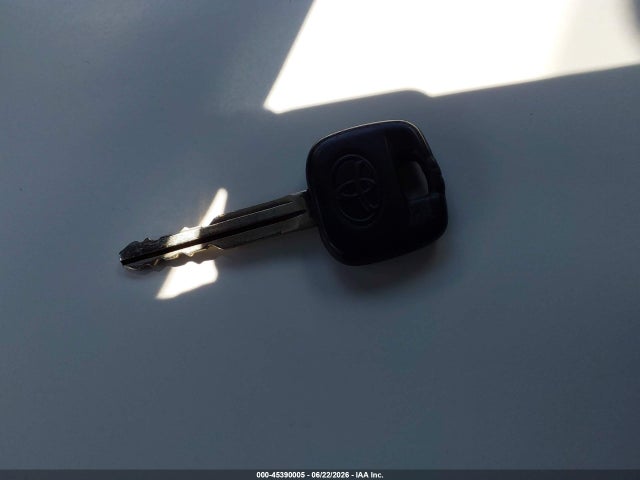صورة مصغرة 11 لـ 2011 Toyota YARIS