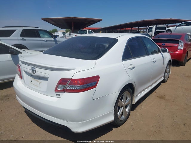 صورة 4 لـ 2011 Toyota CAMRY SE