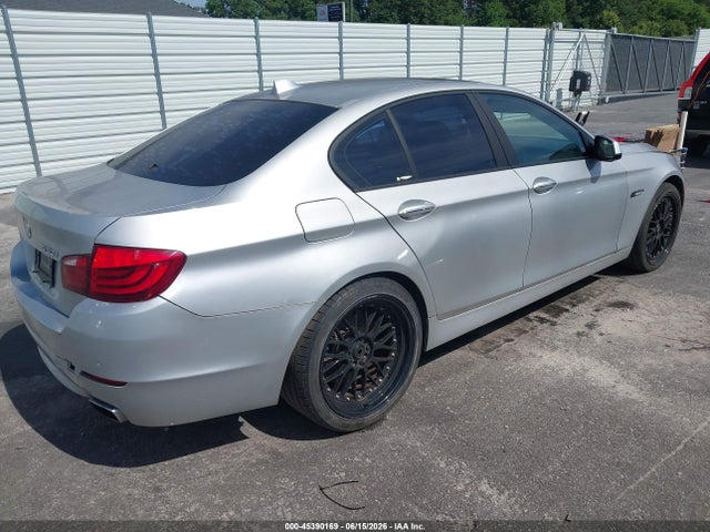 2011 BMW 550I 照片 4