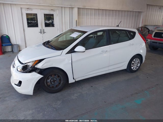 2017 Hyundai ACCENT SE 照片 2
