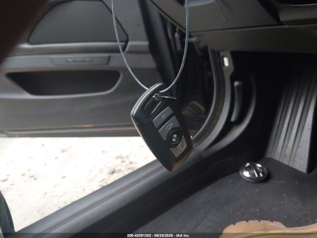 صورة مصغرة 11 لـ 2011 BMW 550I XDRIVE