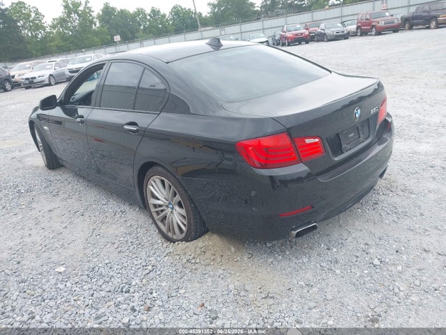 صورة مصغرة 3 لـ 2011 BMW 550I XDRIVE