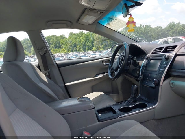 2015 Toyota CAMRY LE 照片 5