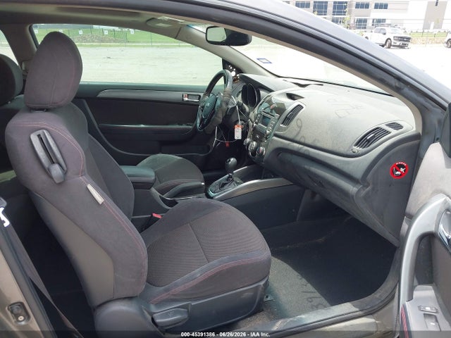 صورة مصغرة 5 لـ 2013 KIA FORTE KOUP SX