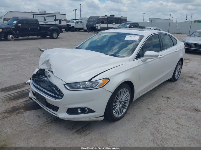 2016 FORD FUSION SE 照片 2