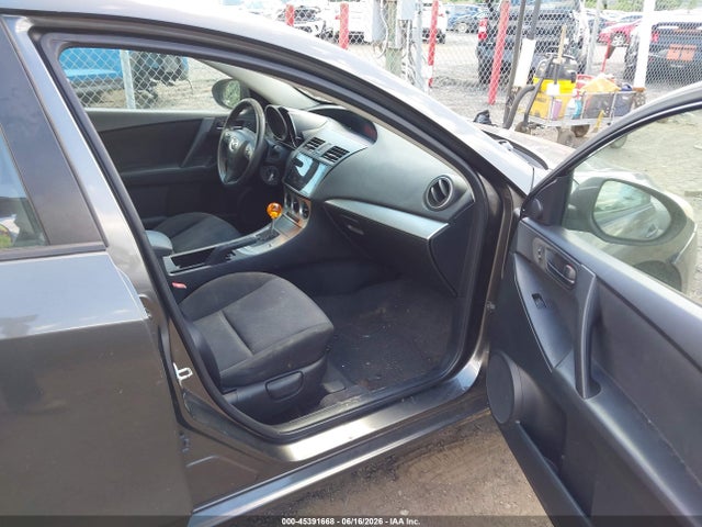 صورة مصغرة 5 لـ 2010 Mazda MAZDA3 I TOURING