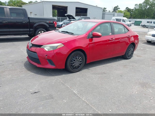 2014 Toyota COROLLA LE photo 2