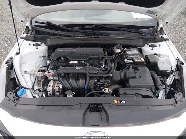 صورة 10 لـ 2021 Hyundai ELANTRA SE