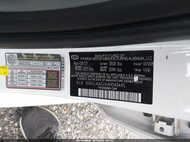 صورة 9 لـ 2021 Hyundai ELANTRA SE