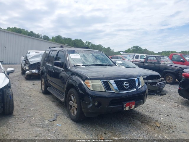 2012 NISSAN PATHFINDE SV