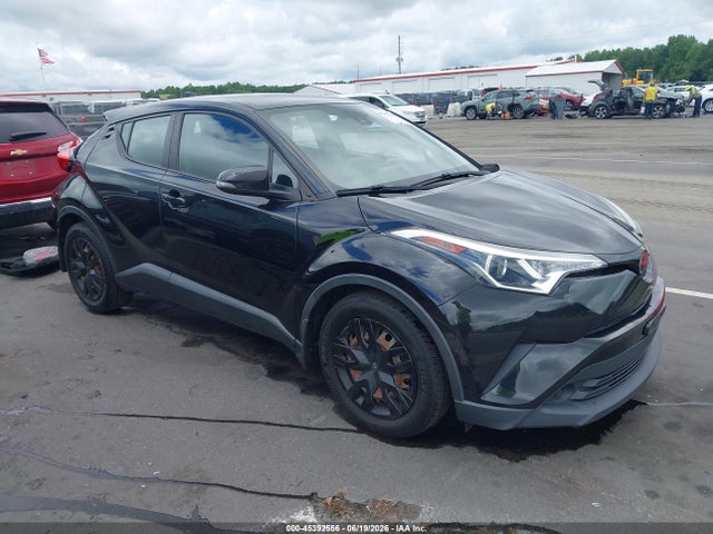 2019 TOYOTA C-HR LE