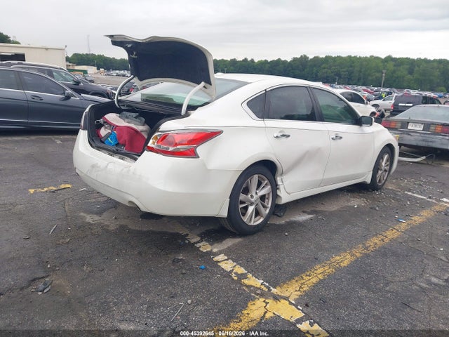 2015 Nissan ALTIMA 2.5 SV — фото 4